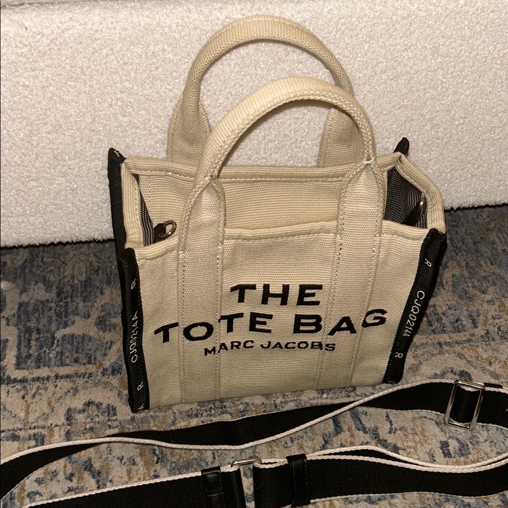 MARC JACOBS THE JACQUARD SMALL TOTE BAG